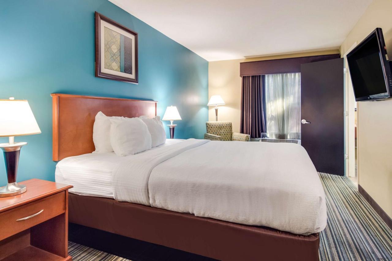 Best Western Plus Traverse City Exterior foto