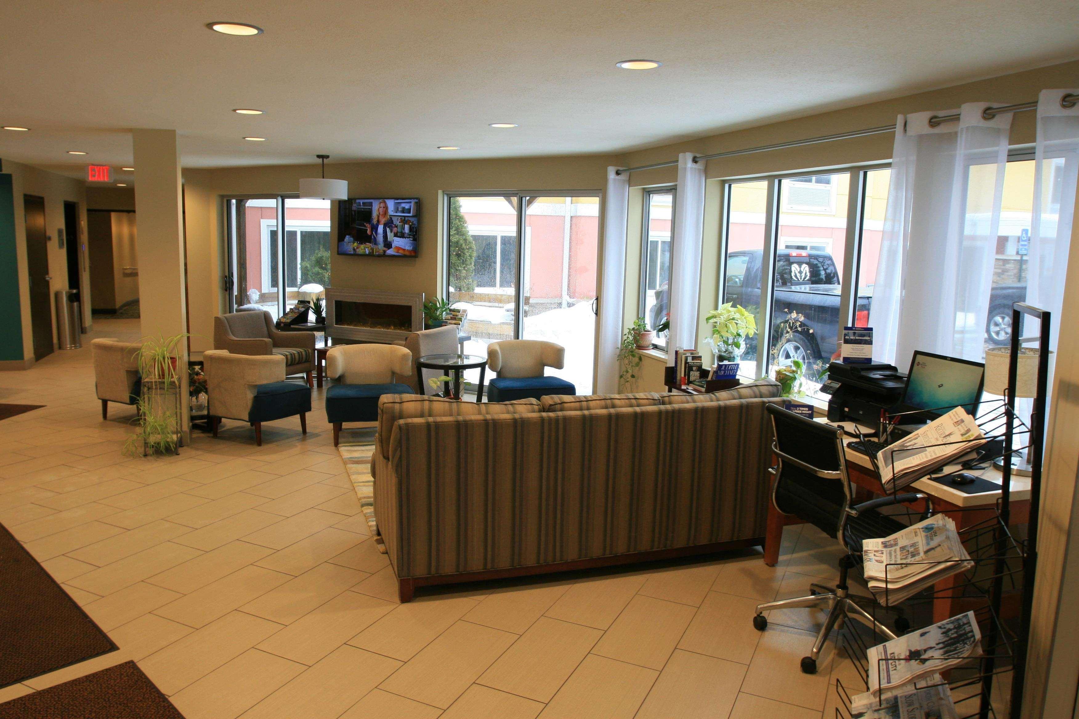 Best Western Plus Traverse City Exterior foto